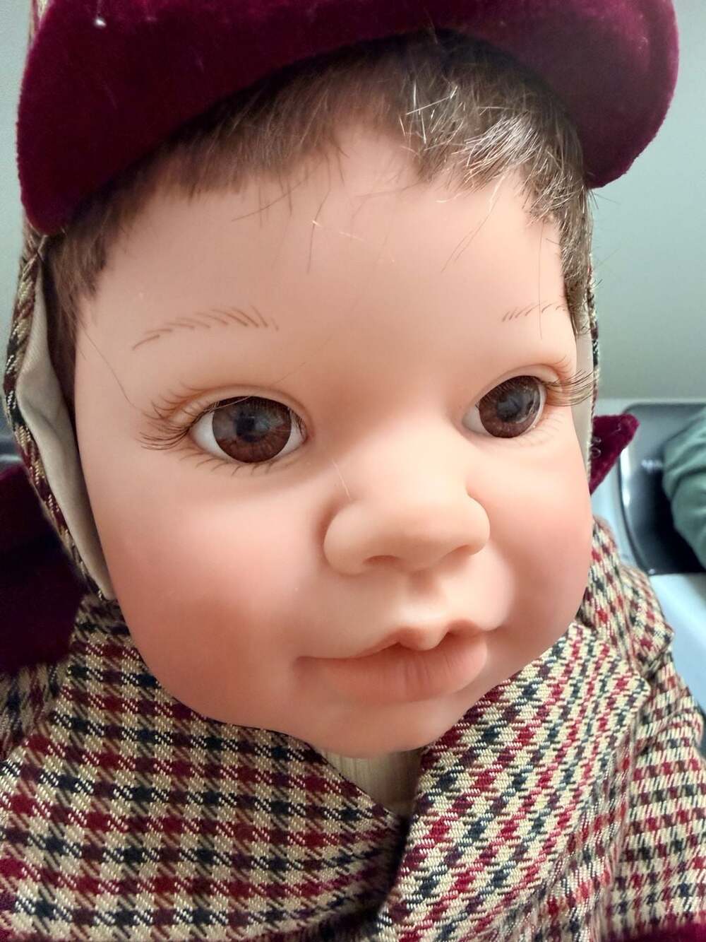 Vintage Lee Middleton Original Dolls Baby Doll in Plaid Jacket and Cap - Picture 3 of 6